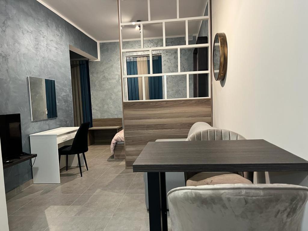 Stresa Court Apartments Saint Julian's Exterior photo